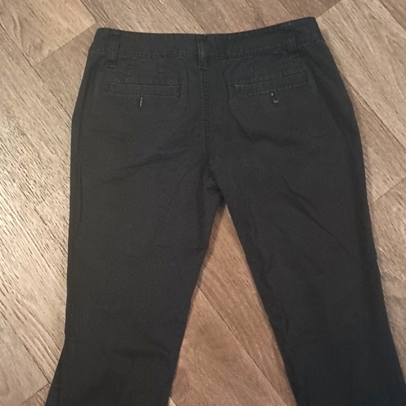 5/$20 Mossimo Supply co size 3 slim boot cut black pants - Picture 4 of 4